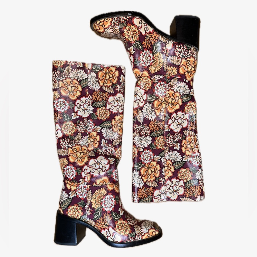Larroude Ricky Boot - Picture 4 of 5
